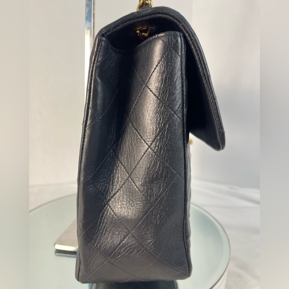 CHANEL MAXI JUMBO 34 Classic Flap Bag Quilted Lambskin BLK - Picture 9 of 17